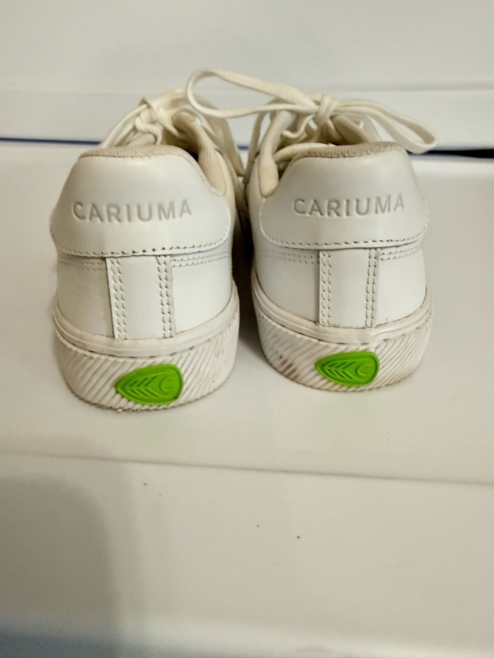 Cariuma Salvas Leather Sneakers Women's Size 8 White Tennis Shoes - Picture 3 of 7